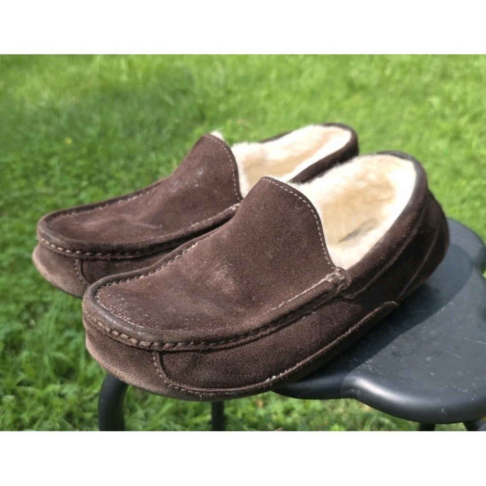 New UGG Men's Ascot Suede, Wool Lined Slipper in Espresso Size 12 Style #1101110